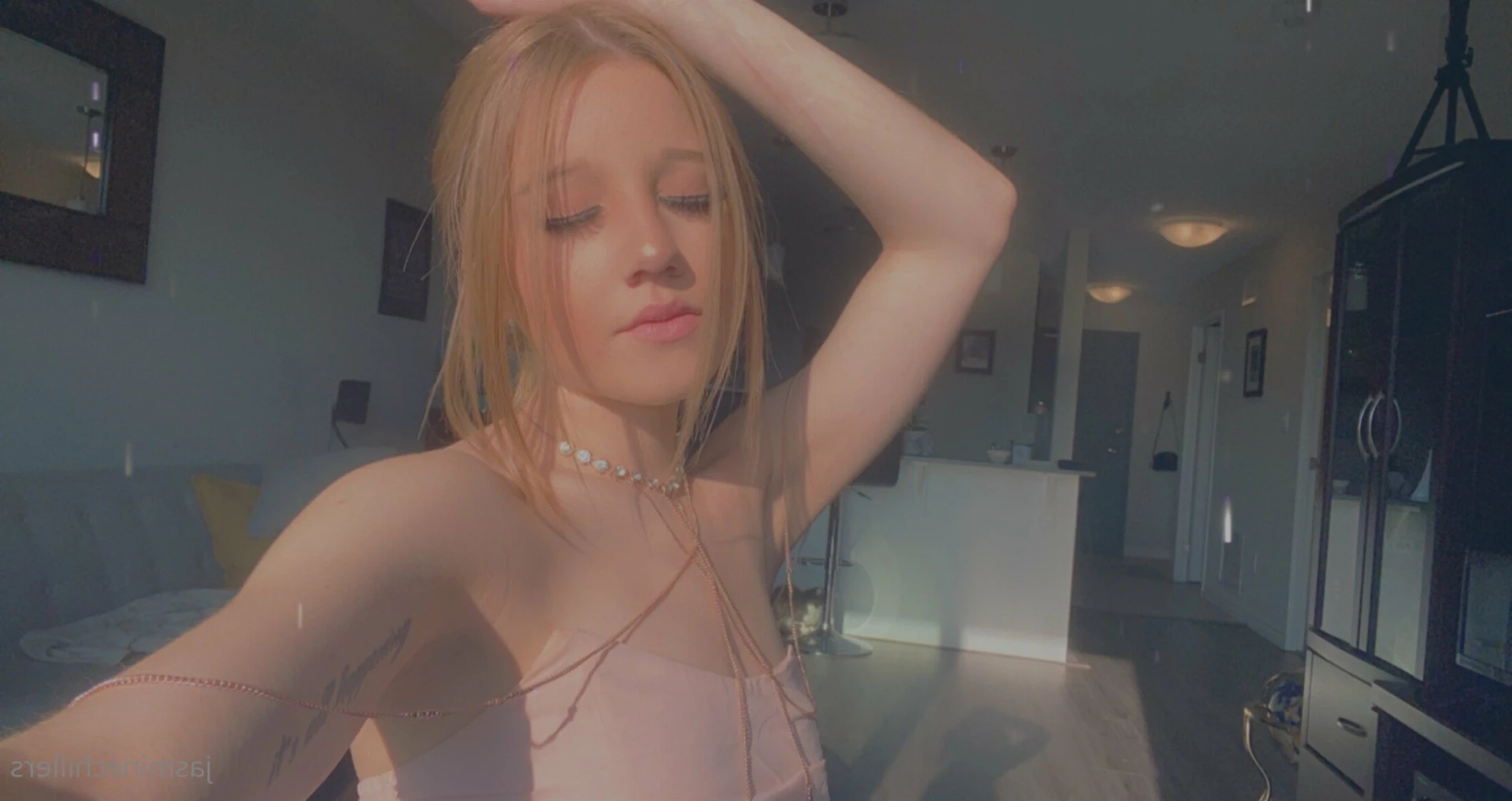 Jasmine Chillers 💋 𝑻𝑶𝑷  𝟮% [ jasminebabbyy ] Onlyfans leaked photo 8526052 on Hotleaks.tv