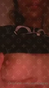 Jasmine Grey [ jasminegrey ] Onlyfans leaked video 18202598 on Hotleaks.tv