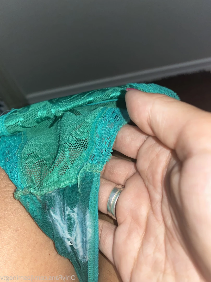𝙇𝙤𝙘𝙖𝙡 𝗦𝗹𝘂𝘁  ♠️😅🥵 [ jasminegtv ] Onlyfans leaked photo 8672183 on Hotleaks.tv