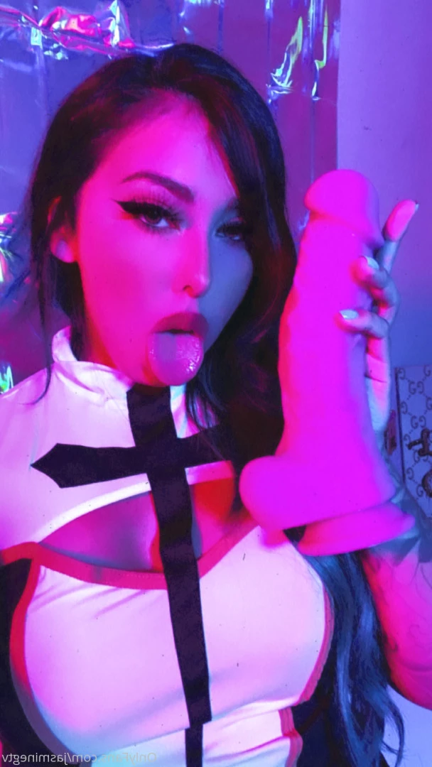 𝙇𝙤𝙘𝙖𝙡 𝗦𝗹𝘂𝘁  ♠️😅🥵 [ jasminegtv ] Onlyfans leaked photo 8678140 on Hotleaks.tv