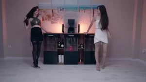 18202501