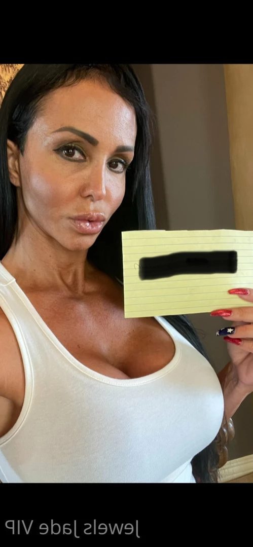 Jewels Jade [ jewels_jade_vip ] Onlyfans leaked photo 11840726 on Hotleaks.tv