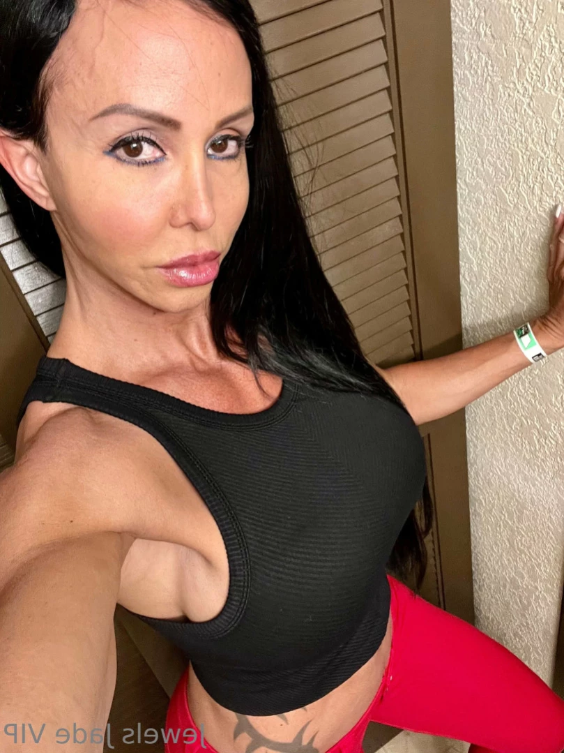 Jewels Jade [ jewels_jade_vip ] Onlyfans leaked photo 13171816 on Hotleaks.tv