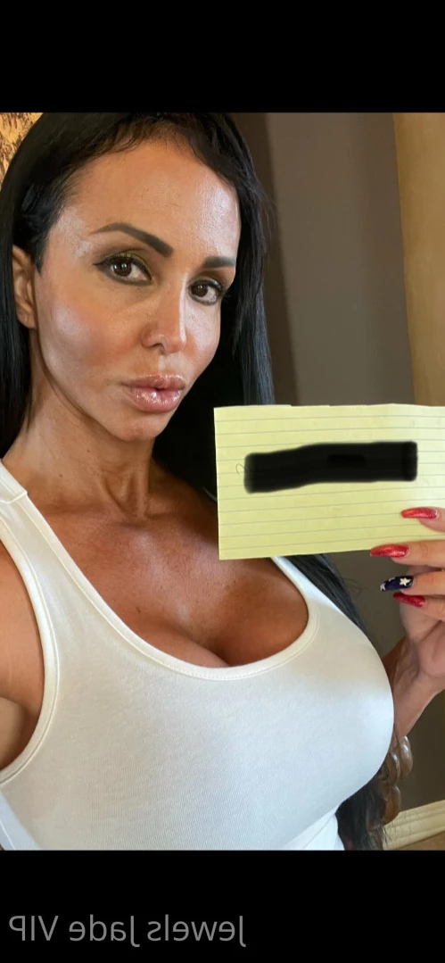 Jewels Jade [ jewels_jade_vip ] Onlyfans leaked photo 13172312 on Hotleaks.tv