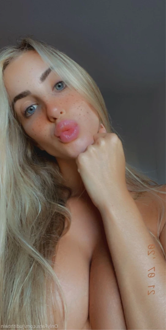 Judith [ judithtwins ] Onlyfans leaked photo 14374507 on Hotleaks.tv