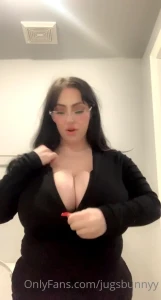 jugsbunnyy Onlyfans leaked video 10379859 on Hotleaks.tv