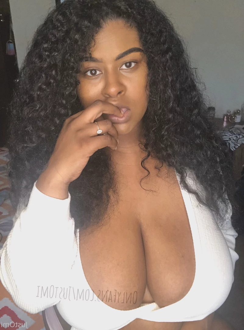 Let’s Sext 😉 Omi [ justomi ] Onlyfans leaked photo 8656485 on Hotleaks.tv