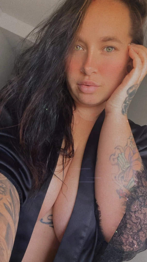 justyouraveragemum😻 [ justyouraveragemum_x ] Onlyfans leaked photo 14325964 on Hotleaks.tv