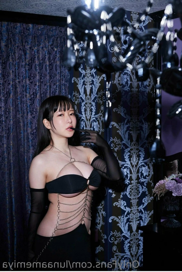 雨宮留菜~luna amemiya~ [ lunaamemiya ] Onlyfans leaked photo 10358637 on Hotleaks.tv