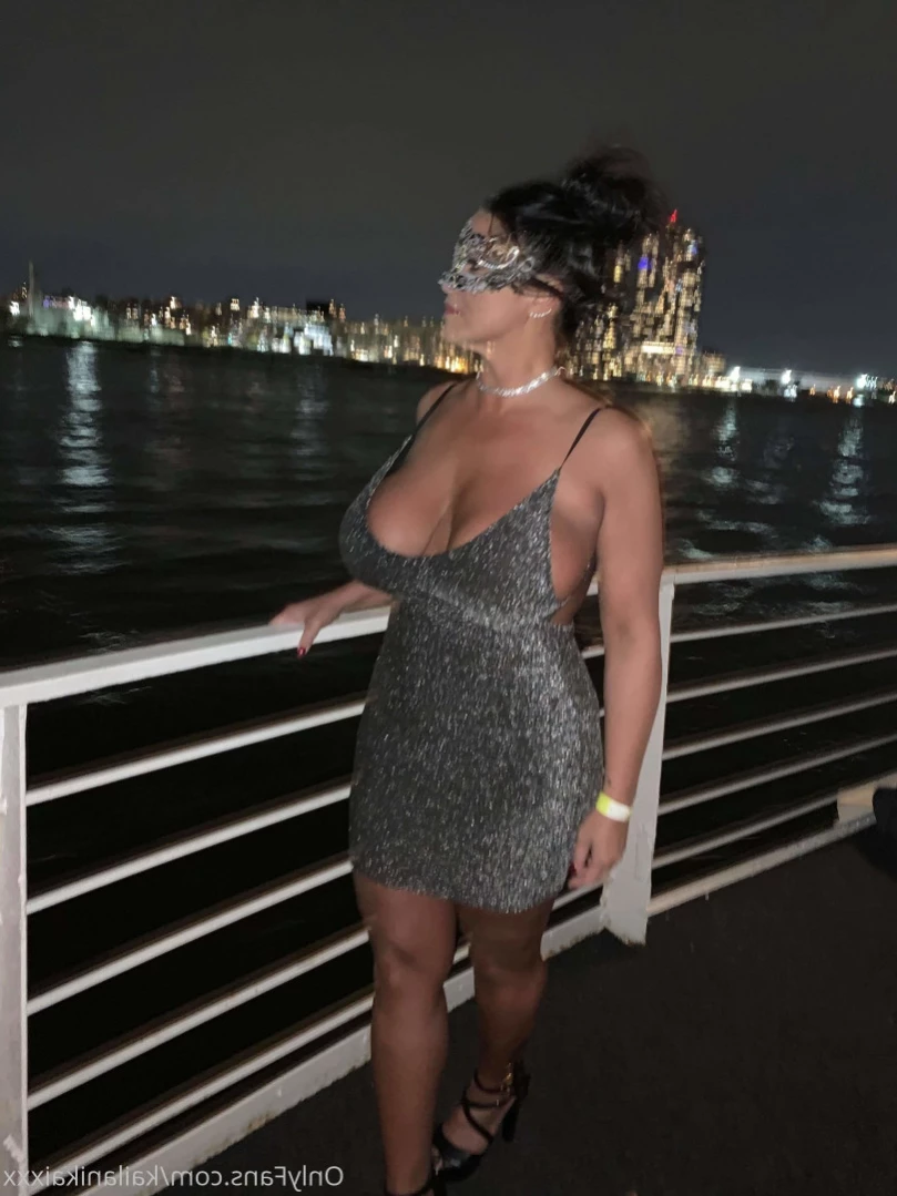 Kailani Kai XXX [ kailanikaixxx ] Onlyfans leaked photo 13287396 on Hotleaks.tv