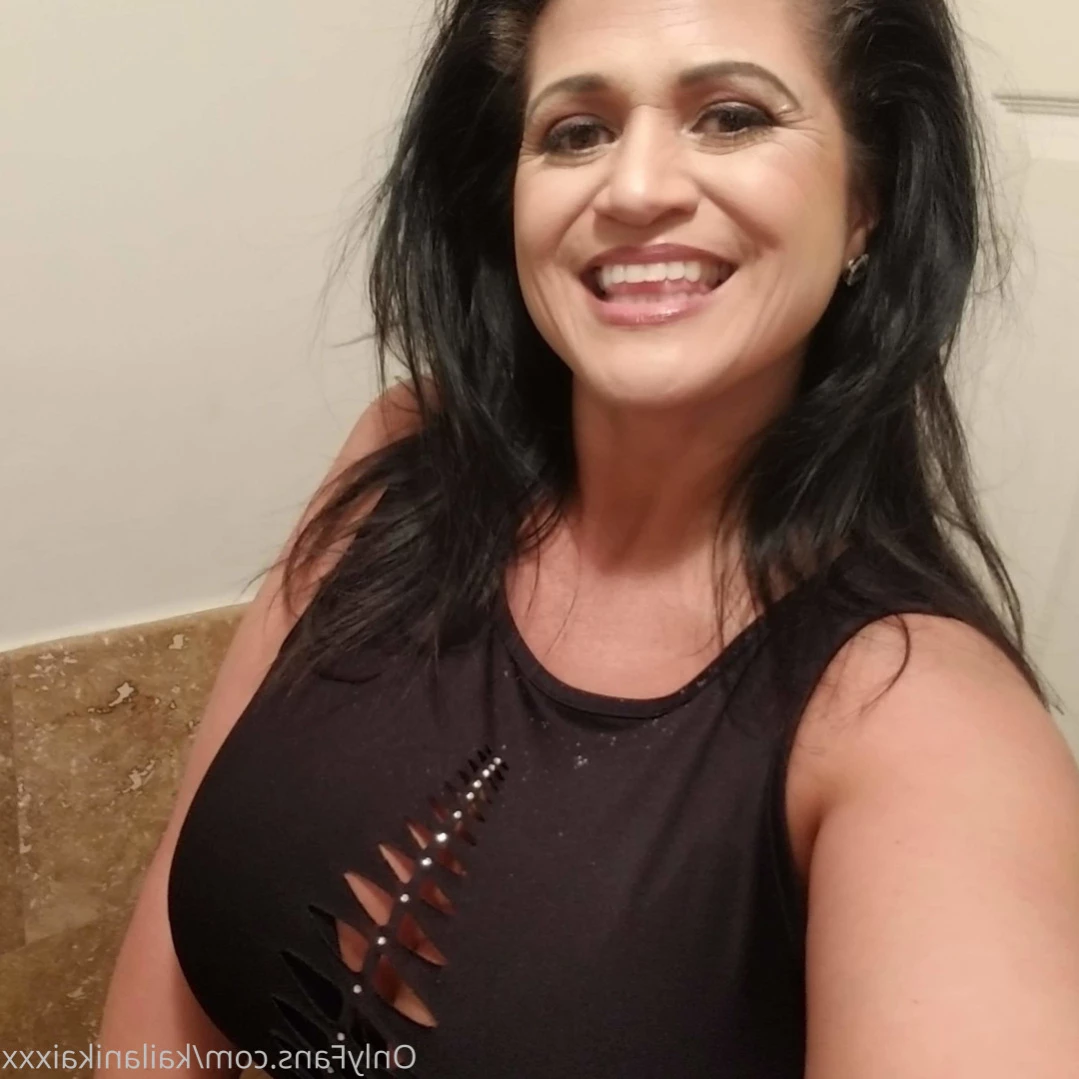Kailani Kai XXX [ kailanikaixxx ] Onlyfans leaked photo 13559496 on Hotleaks.tv