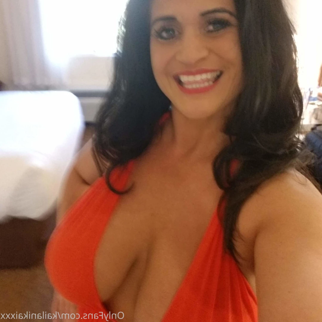 Kailani Kai XXX [ kailanikaixxx ] Onlyfans leaked photo 13858552 on Hotleaks.tv