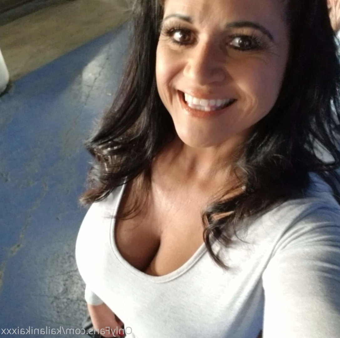 Kailani Kai XXX [ kailanikaixxx ] Onlyfans leaked photo 14354234 on Hotleaks.tv