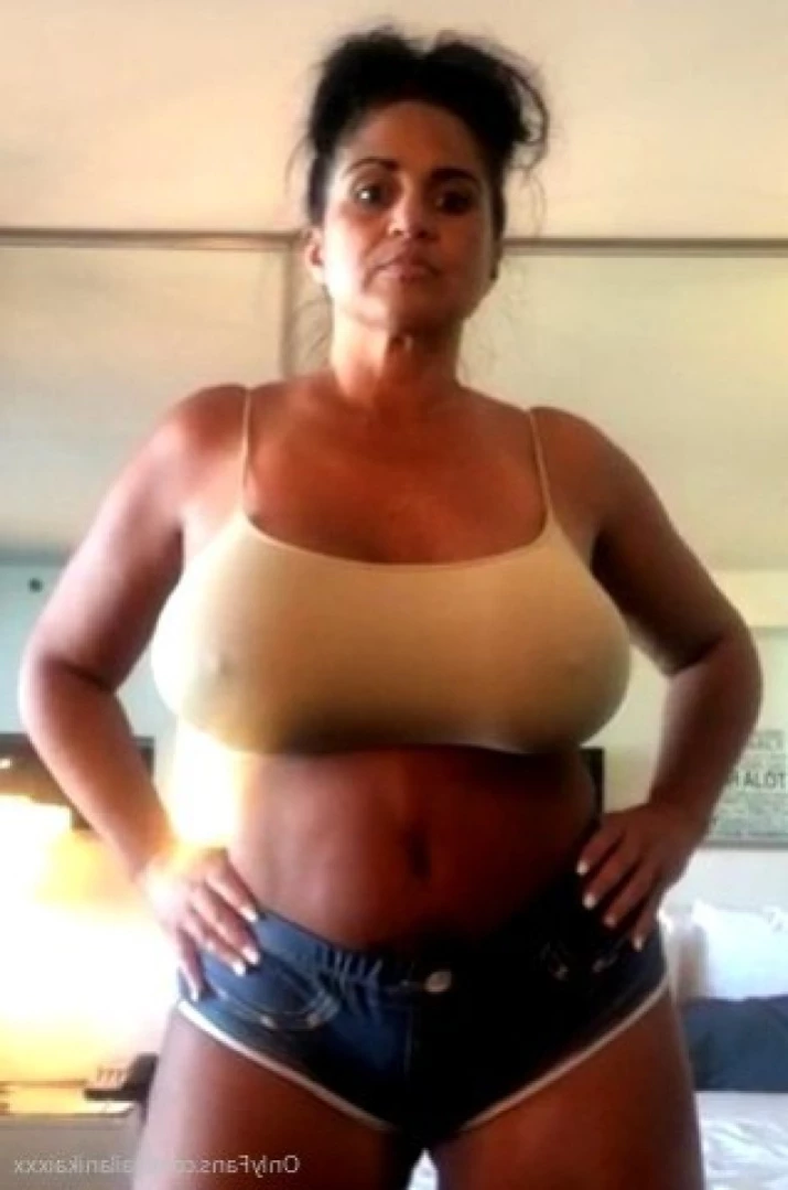 Kailani Kai XXX [ kailanikaixxx ] Onlyfans leaked photo 15590060 on Hotleaks.tv