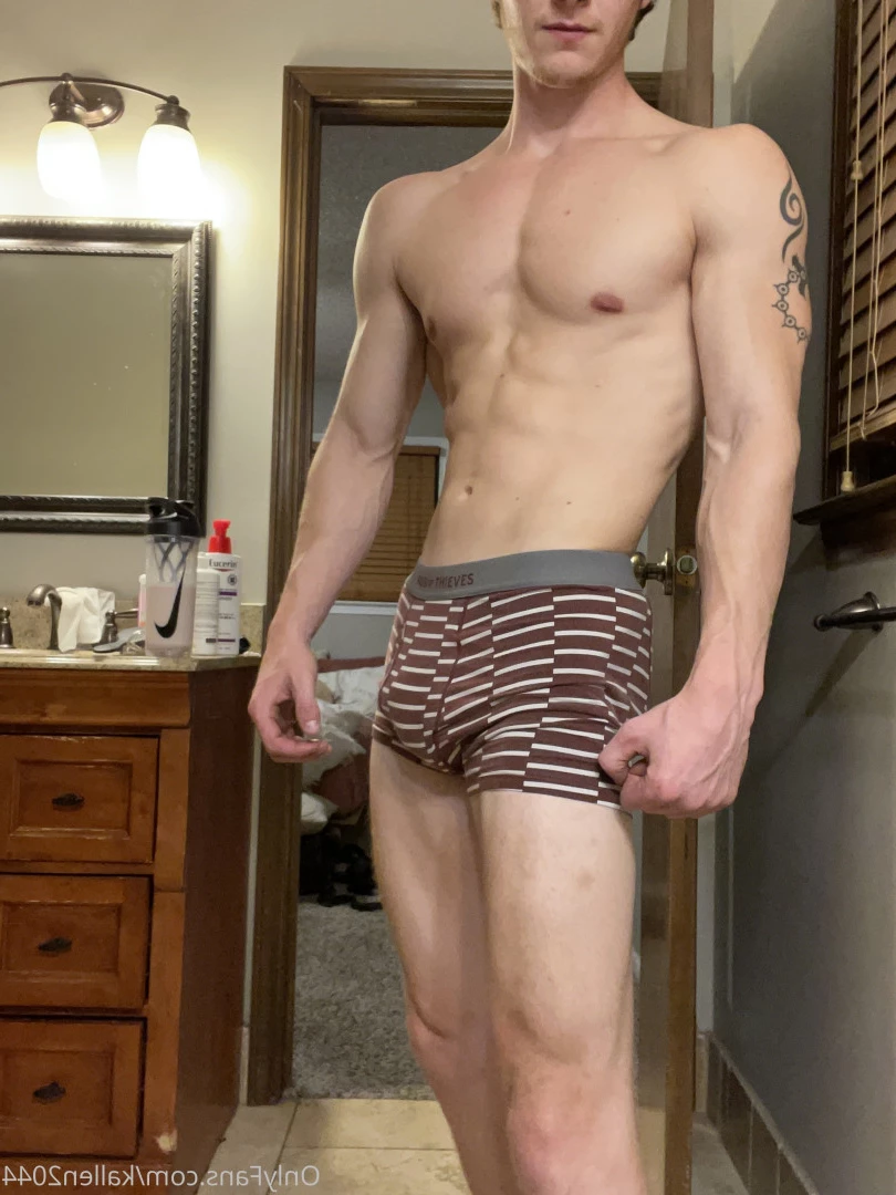 Kyle Allen [ kallen2044 ] Onlyfans leaked photo 8487689 on Hotleaks.tv