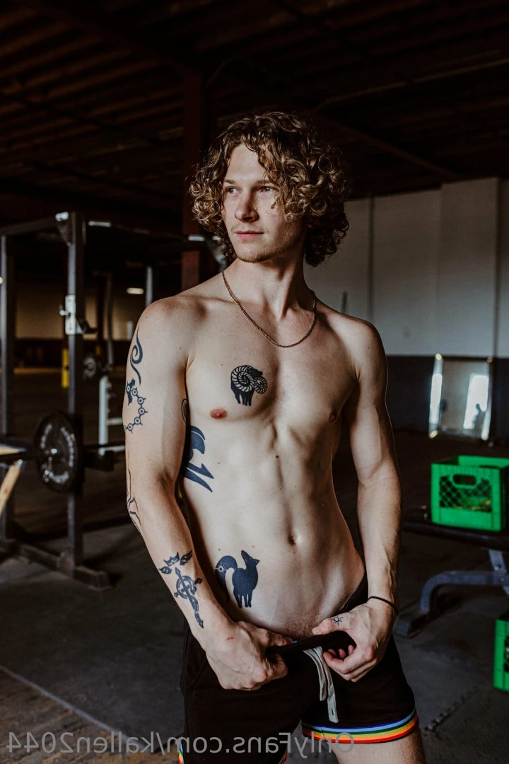Kyle Allen [ kallen2044 ] Onlyfans leaked photo 8488128 on Hotleaks.tv