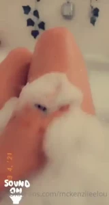 kandiiee_babe Onlyfans leaked video 18198344 on Hotleaks.tv