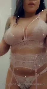 kandiiee_babe Onlyfans leaked video 18198381 on Hotleaks.tv