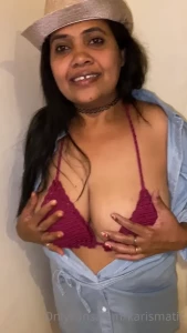10376002