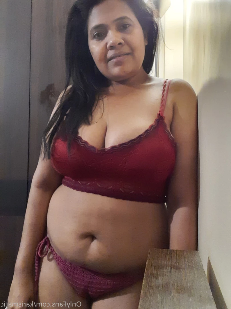 Karishma [ karismatic ] Onlyfans leaked photo 10989333 on Hotleaks.tv