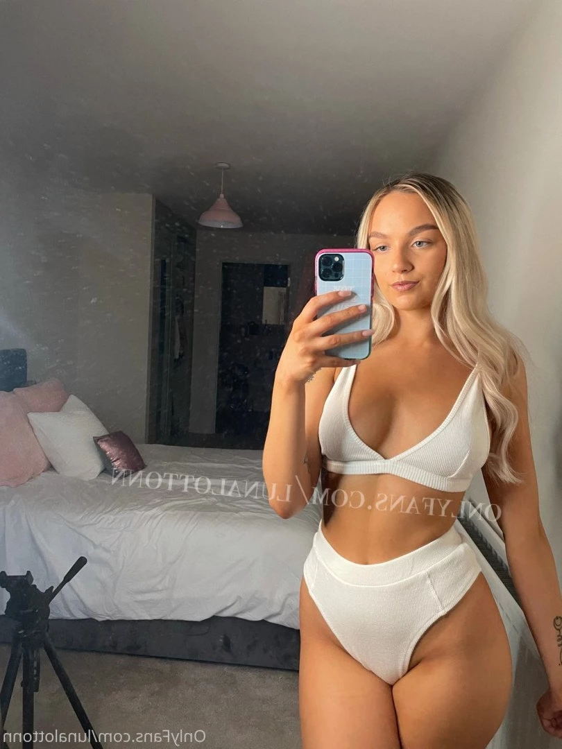 Luna 💗 Ur Girlfriend [ lunalottonn ] Onlyfans leaked photo 750260 on Hotleaks.tv