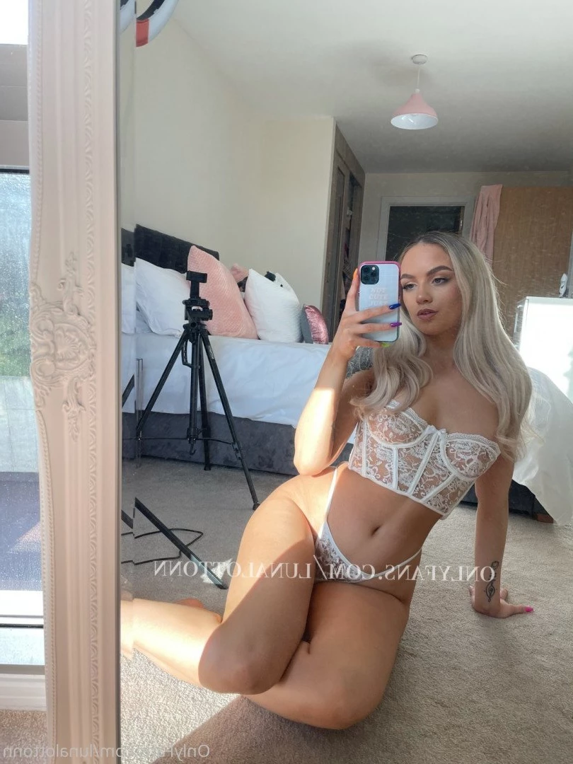Luna 💗 Ur Girlfriend [ lunalottonn ] Onlyfans leaked photo 750280 on Hotleaks.tv