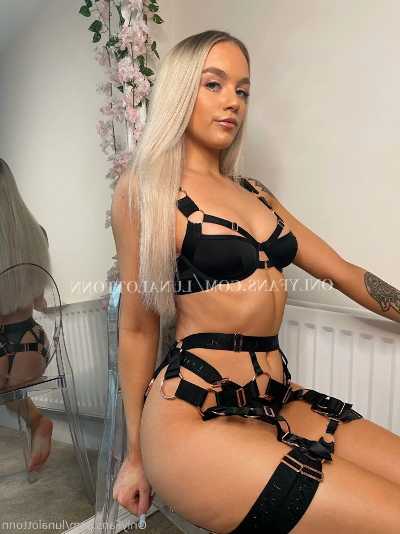Luna 💗 Ur Girlfriend [ lunalottonn ] Onlyfans leaked photo 750868 on Hotleaks.tv