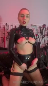 Katerina Piglet [ katerinapiglet ] Onlyfans leaked video 18197832 on Hotleaks.tv