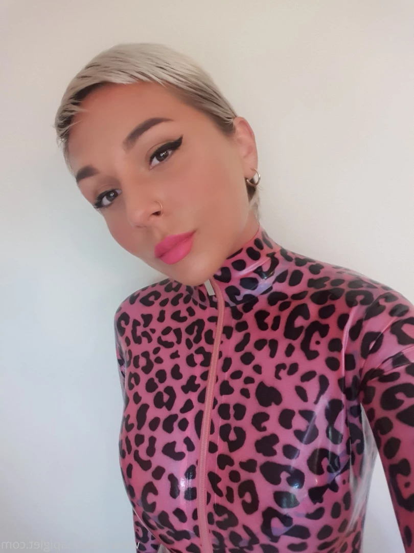 Katerina Piglet [ katerinapiglet ] Onlyfans leaked photo 8712983 on Hotleaks.tv