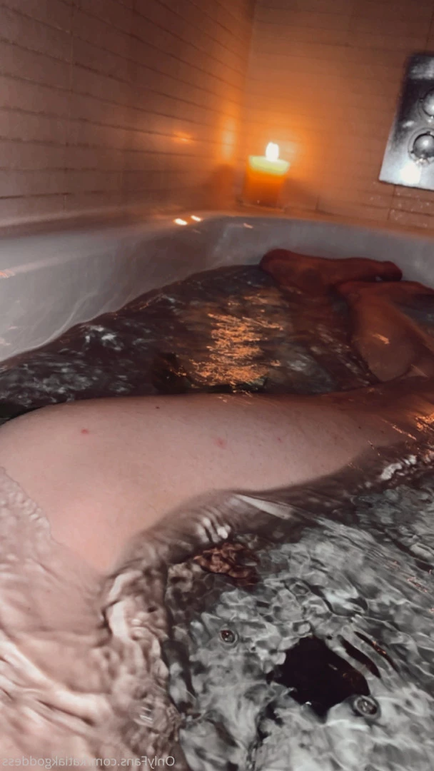 Katia Goddess [ katiakgoddess ] Onlyfans leaked photo 8569309 on Hotleaks.tv