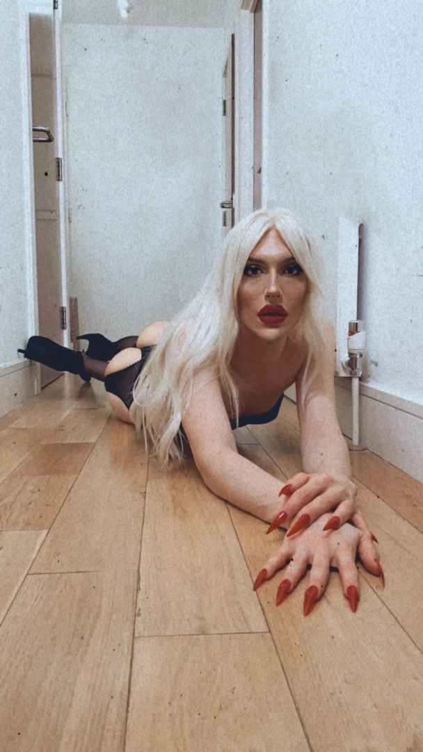 Katia Goddess [ katiakgoddess ] Onlyfans leaked photo 8570294 on Hotleaks.tv