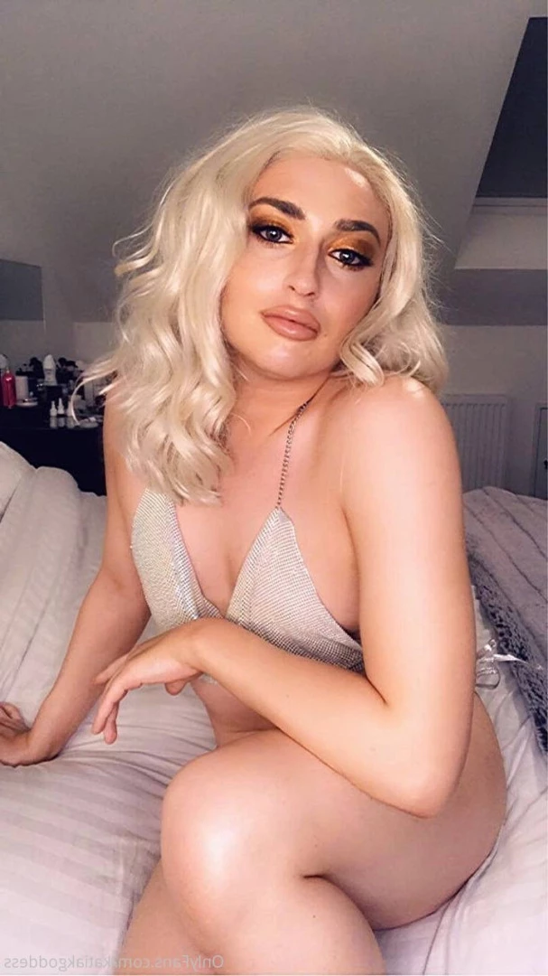 Katia Goddess [ katiakgoddess ] Onlyfans leaked photo 8570466 on Hotleaks.tv