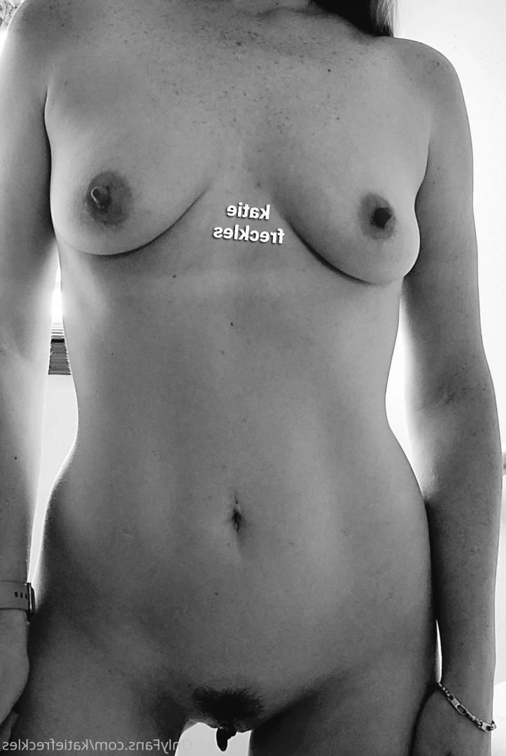 Katie Freckles 💋 [ katiefreckles ] Onlyfans leaked photo 10187558 on Hotleaks.tv