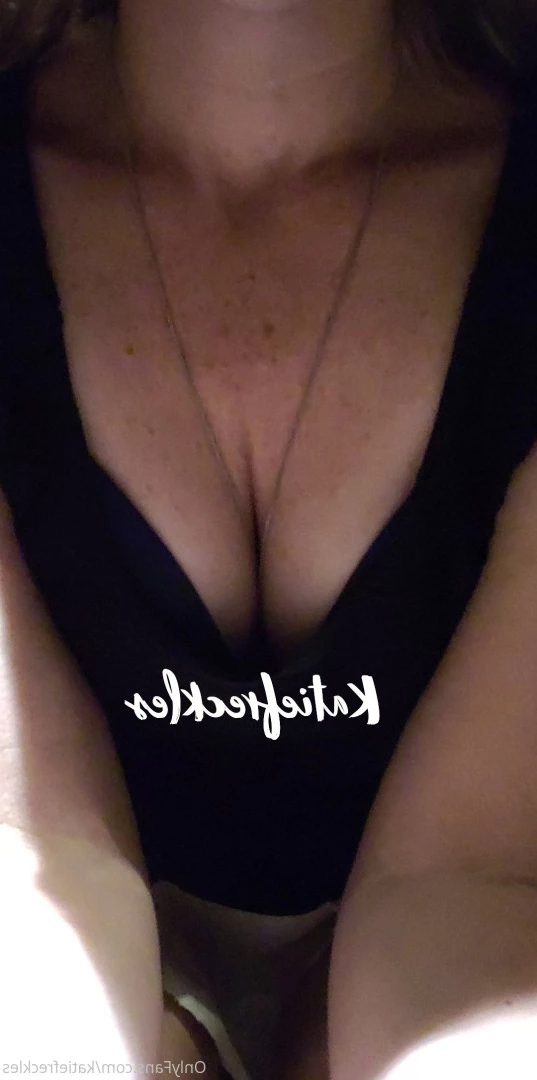 Katie Freckles 💋 [ katiefreckles ] Onlyfans leaked photo 10191820 on Hotleaks.tv