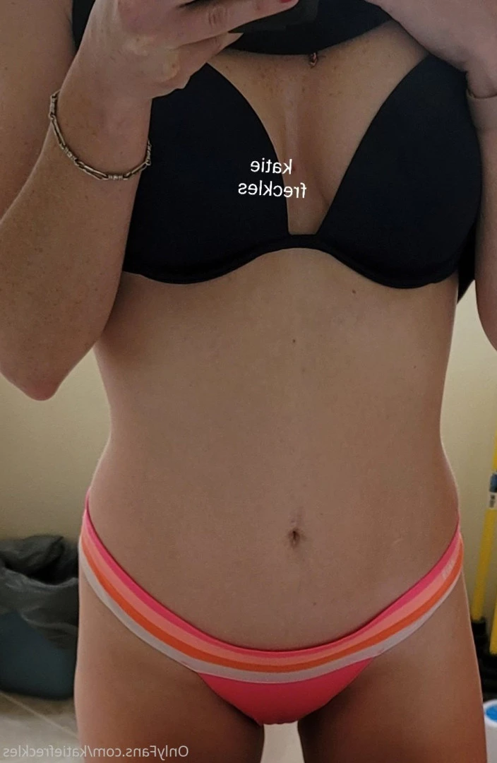 Katie Freckles 💋 [ katiefreckles ] Onlyfans leaked photo 10197316 on Hotleaks.tv