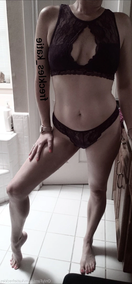 Katie Freckles 💋 [ katiefreckles ] Onlyfans leaked photo 10200133 on Hotleaks.tv