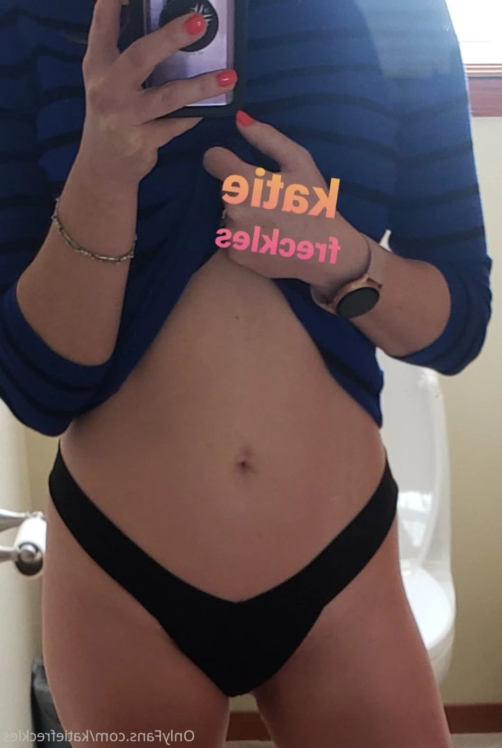 Katie Freckles 💋 [ katiefreckles ] Onlyfans leaked photo 10204835 on Hotleaks.tv