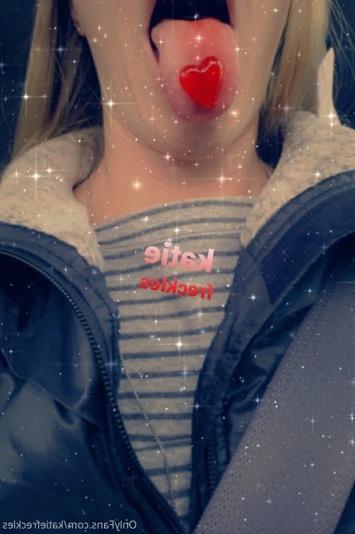 Katie Freckles 💋 [ katiefreckles ] Onlyfans leaked photo 10206290 on Hotleaks.tv