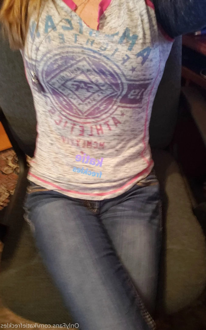 Katie Freckles 💋 [ katiefreckles ] Onlyfans leaked photo 10206423 on Hotleaks.tv