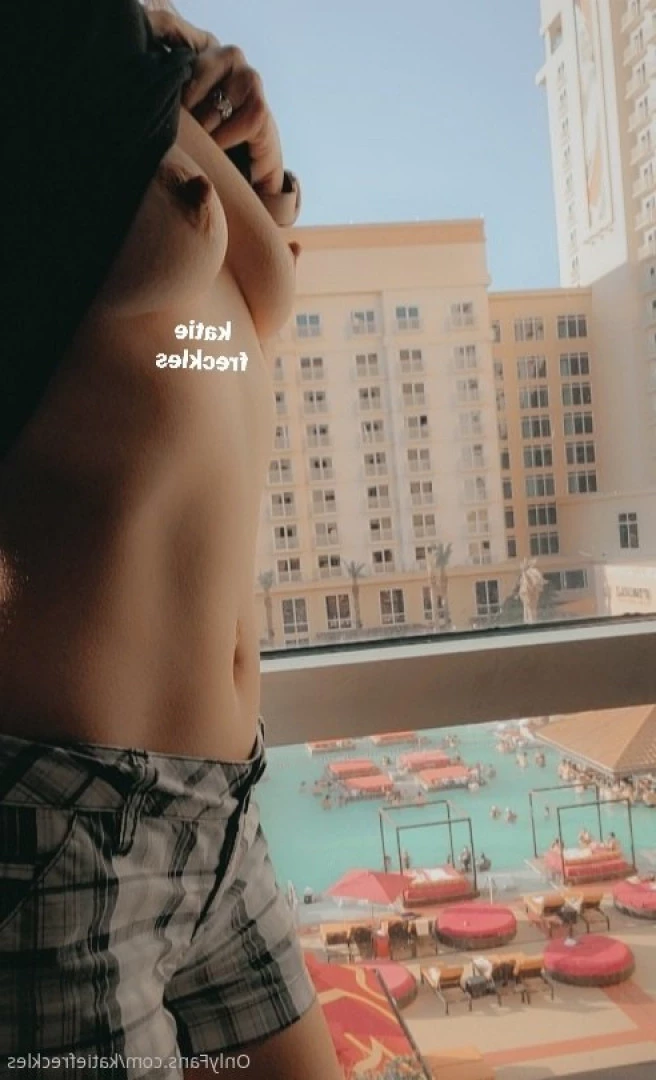 Katie Freckles 💋 [ katiefreckles ] Onlyfans leaked photo 10208255 on Hotleaks.tv