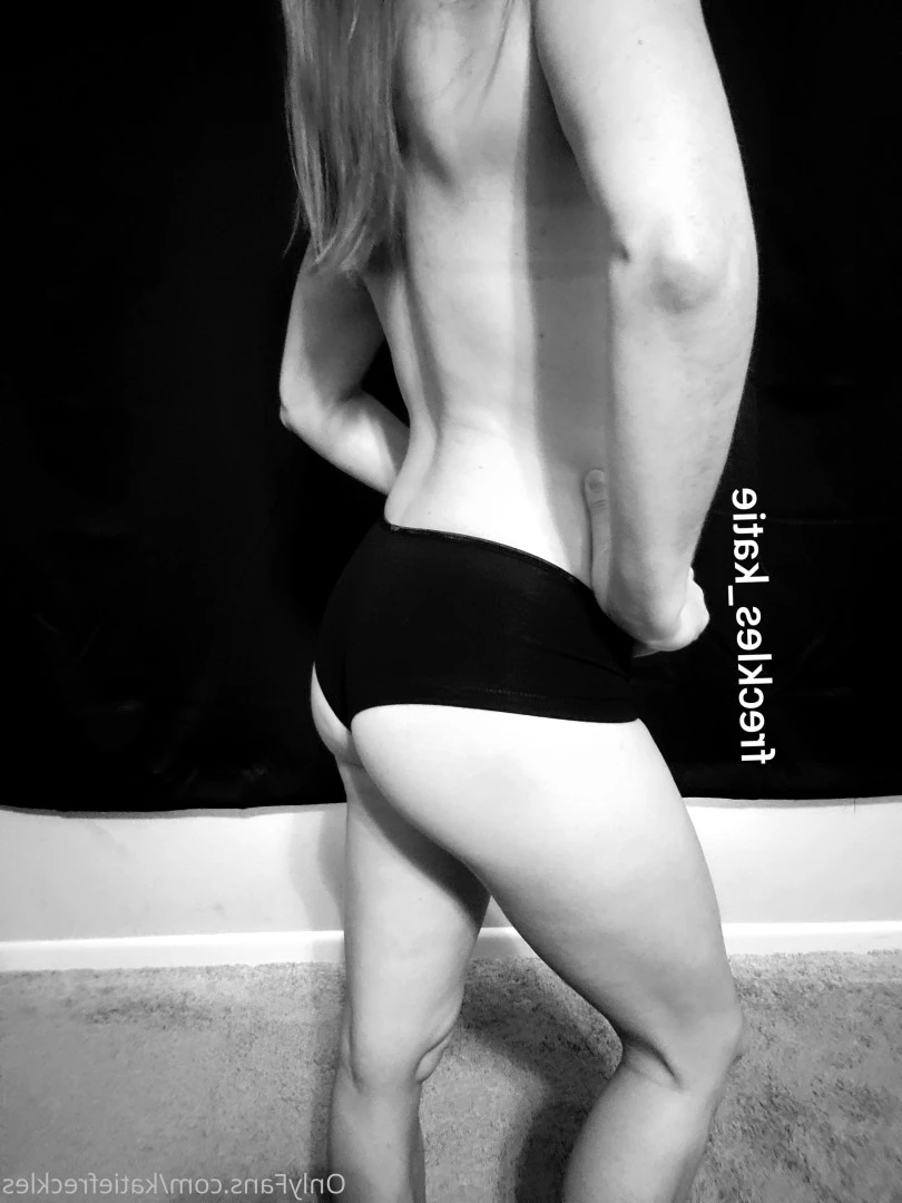 Katie Freckles 💋 [ katiefreckles ] Onlyfans leaked photo 10209153 on Hotleaks.tv