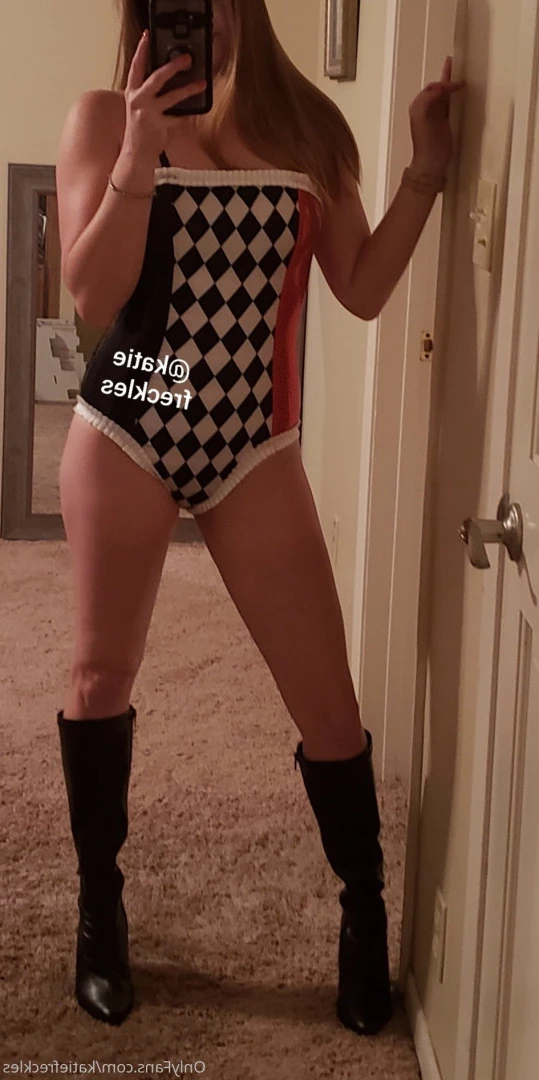 Katie Freckles 💋 [ katiefreckles ] Onlyfans leaked photo 10212342 on Hotleaks.tv