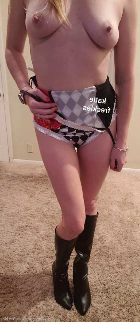 Katie Freckles 💋 [ katiefreckles ] Onlyfans leaked photo 10217388 on Hotleaks.tv