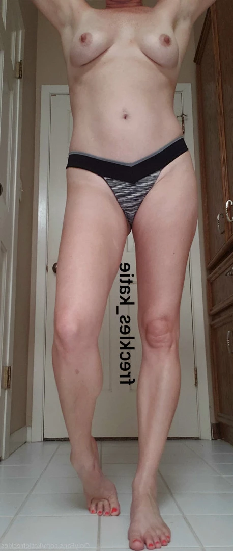 Katie Freckles 💋 [ katiefreckles ] Onlyfans leaked photo 10222425 on Hotleaks.tv