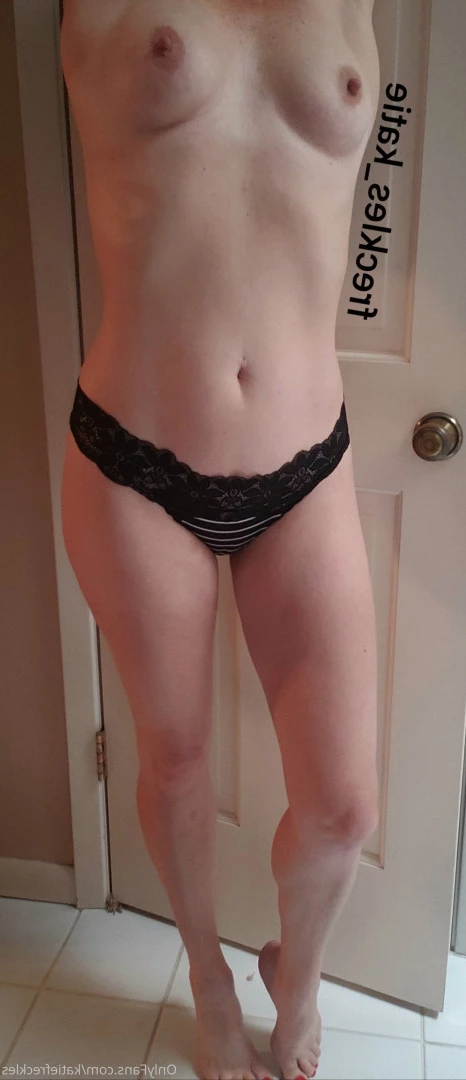 Katie Freckles 💋 [ katiefreckles ] Onlyfans leaked photo 10225071 on Hotleaks.tv