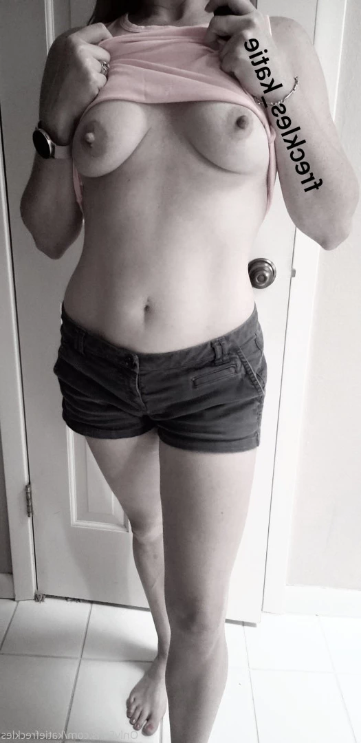 Katie Freckles 💋 [ katiefreckles ] Onlyfans leaked photo 10229185 on Hotleaks.tv
