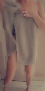Katie Freckles 💋 [ katiefreckles ] Onlyfans leaked video 10374691 on Hotleaks.tv