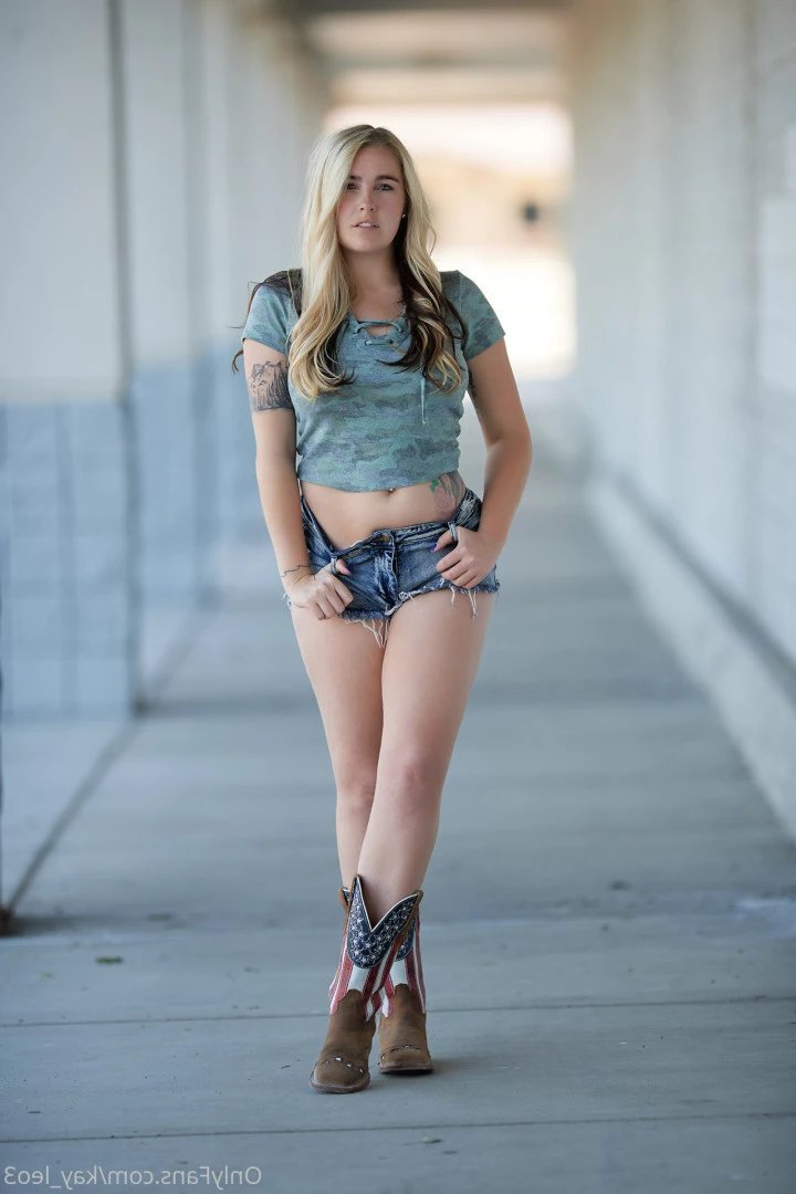 Kaylee [ kay_leo3 ] Onlyfans leaked photo 10228652 on Hotleaks.tv
