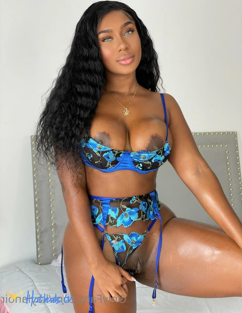Kayla Noir [ kaylanoir ] Onlyfans leaked photo 8678158 on Hotleaks.tv