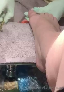Tickle Queen [ kellilynnsage ] Onlyfans leaked video 18196026 on Hotleaks.tv